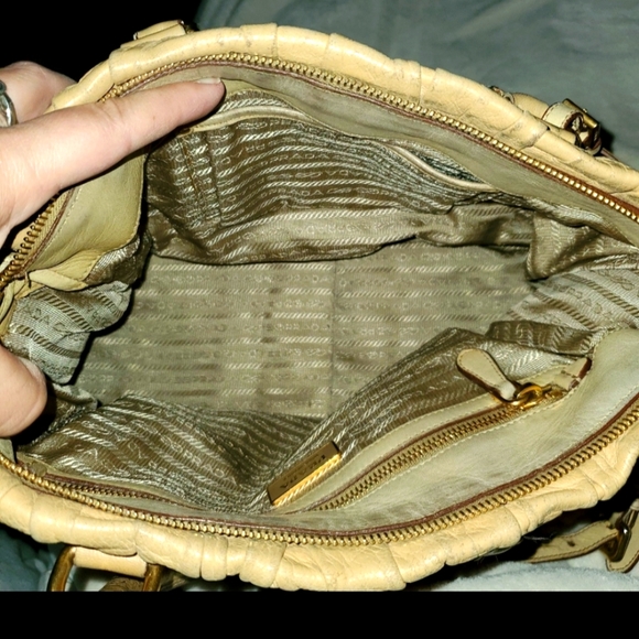 Prada saffiano leather shoulder bag - Picture 12 of 12